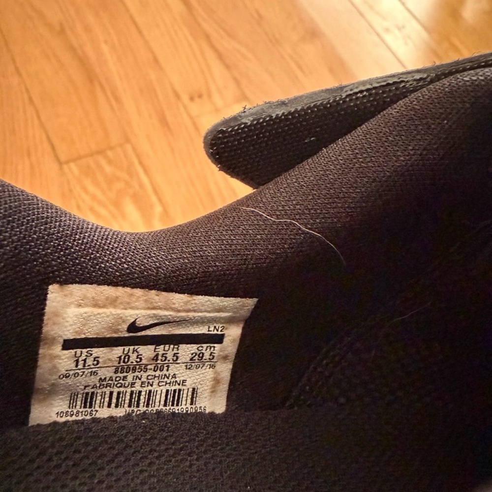 Nike Men's Golf Shoe Tiger Woods - Picture 4 of 4